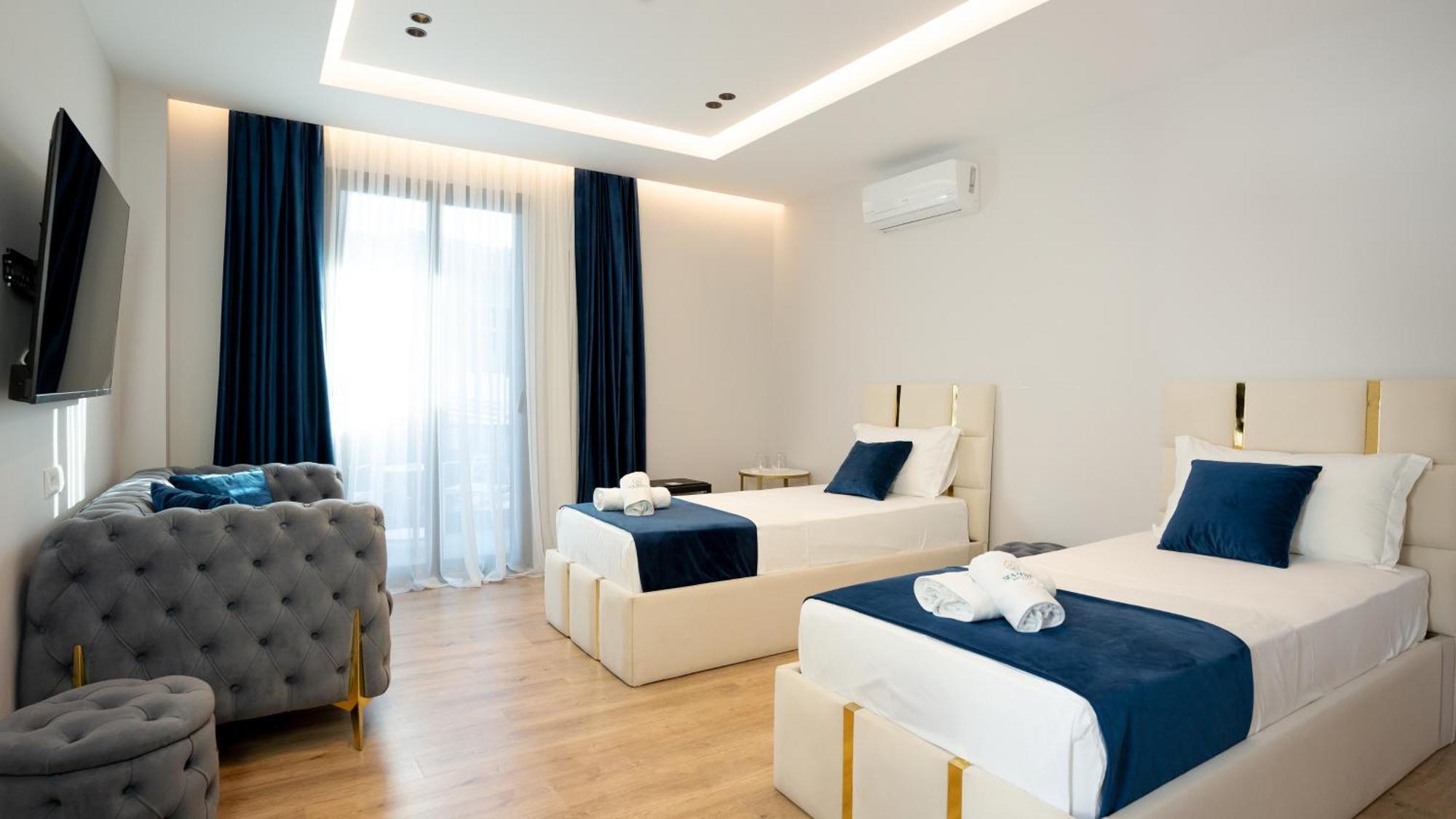 Sea Queen Luxury Hotel Radhimë Exterior foto